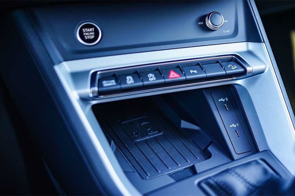 Thumbnail: 2025 Audi Q3 - 22