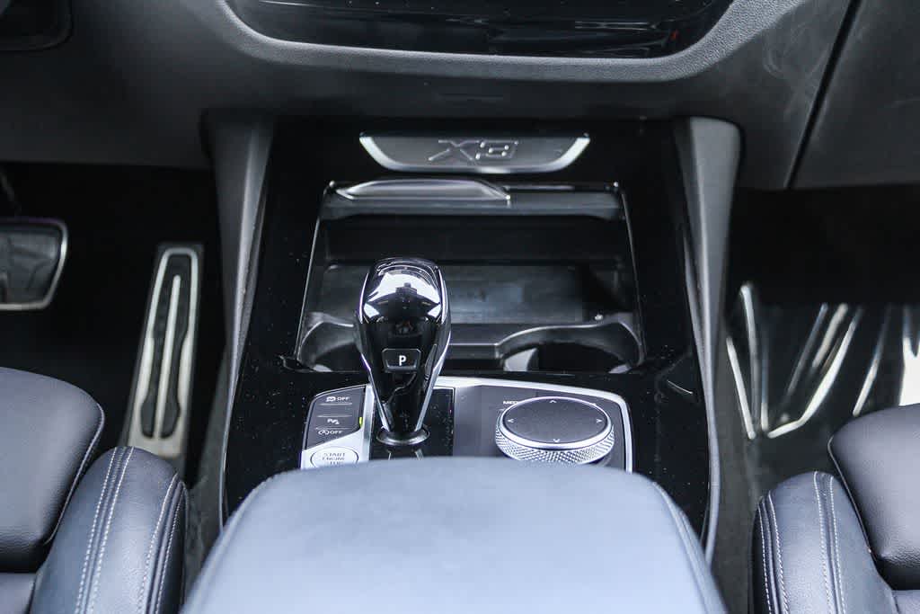 Thumbnail: 2023 BMW X3 - 14