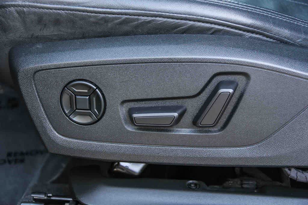 Thumbnail: 2022 Audi Q3 - 21