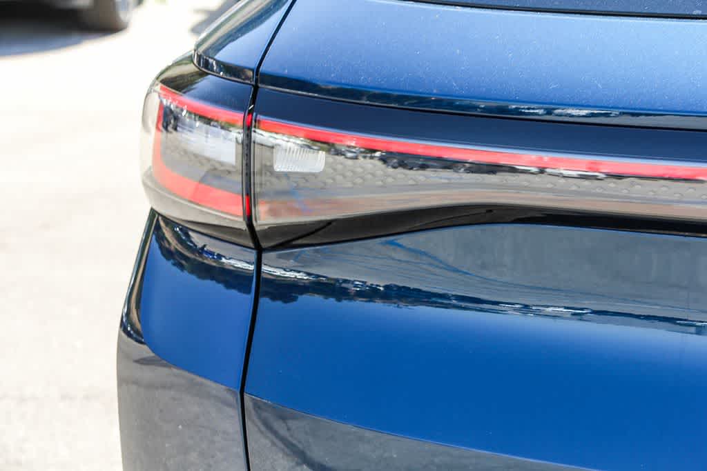Thumbnail: 2023 Volkswagen ID.4 - 11