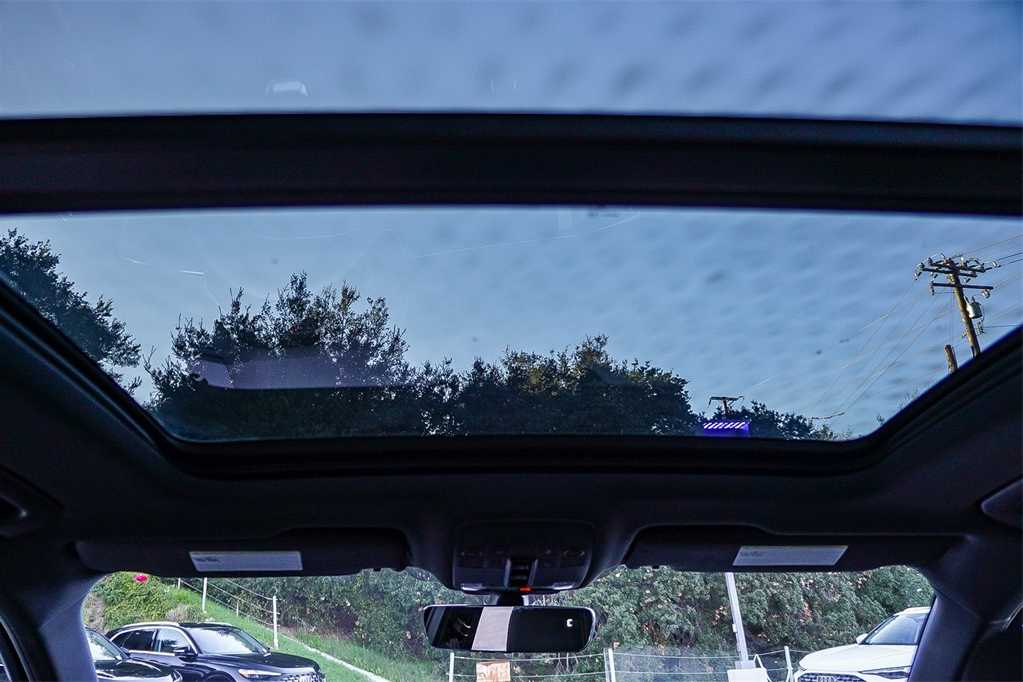 Thumbnail: 2025 Audi Q3 - 18