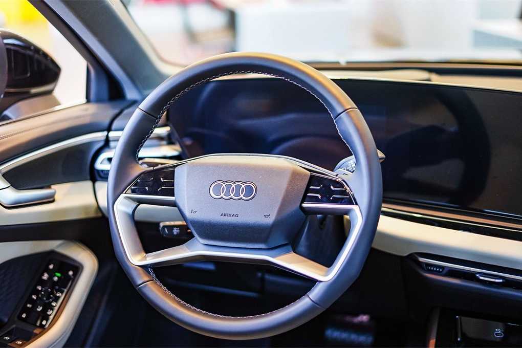 Thumbnail: 2025 Audi A5 - 11