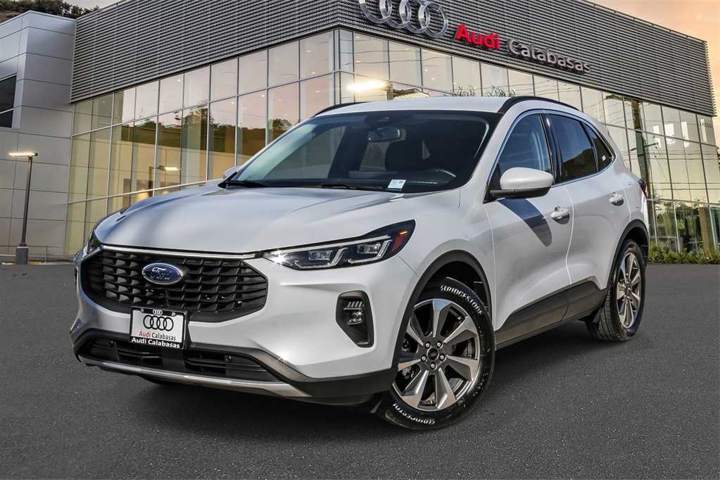 Thumbnail: 2025 Ford Escape - 1