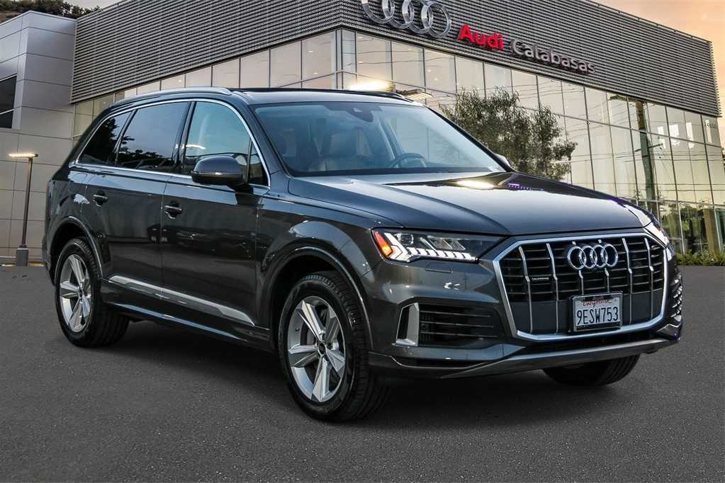 Thumbnail: 2023 Audi Q7 - 3