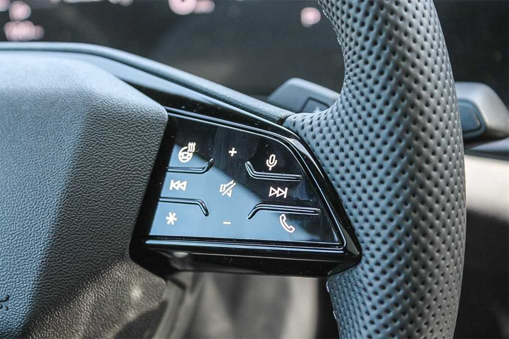 Thumbnail: 2025 Audi S5 - 17