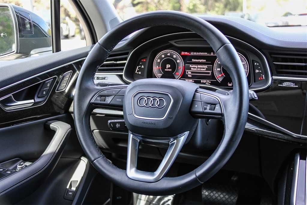 Thumbnail: 2023 Audi Q7 - 16