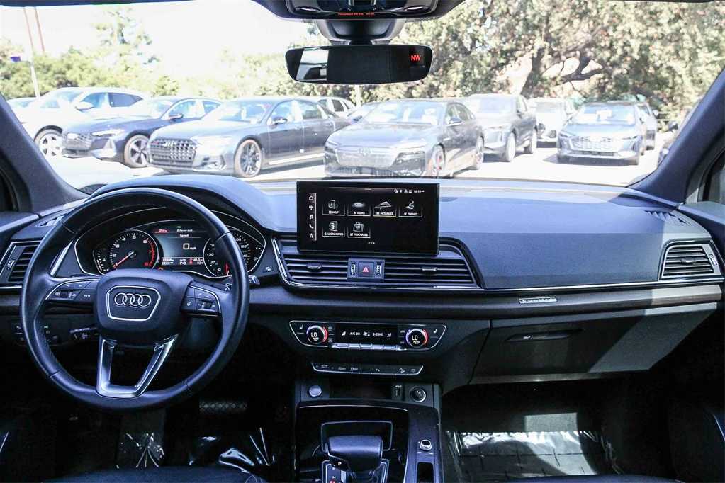 Thumbnail: 2023 Audi Q5 - 13