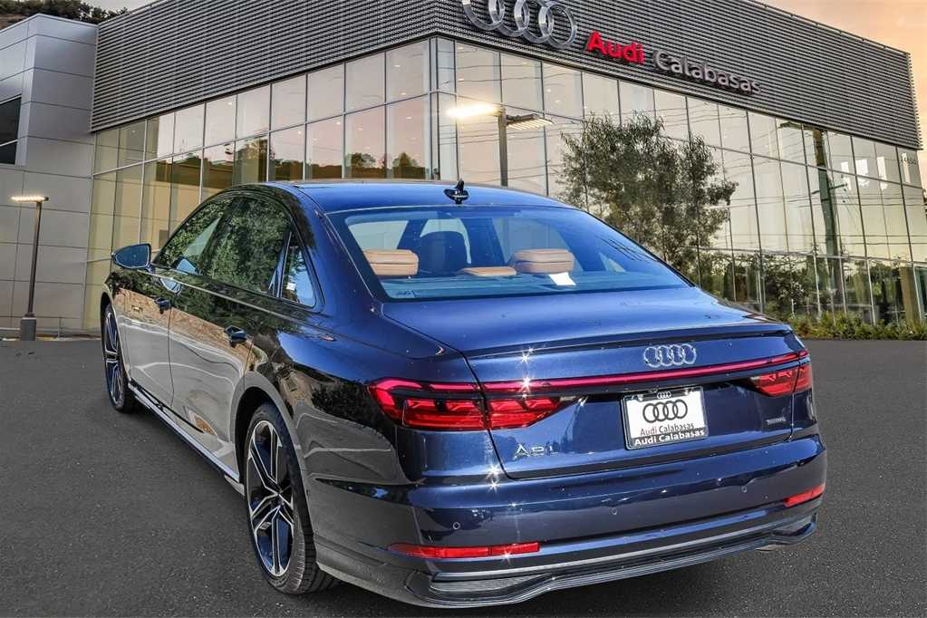 Thumbnail: 2025 Audi A8 - 2