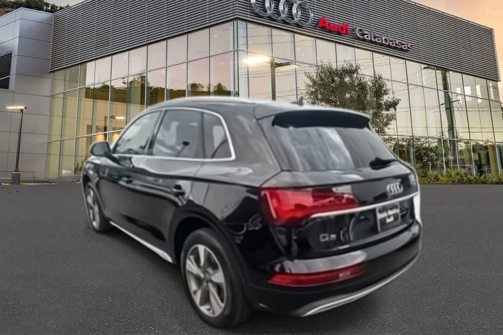 Thumbnail: 2022 Audi Q5 - 4