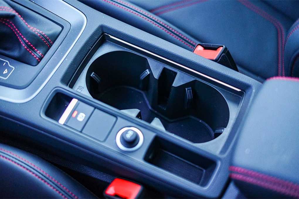 Thumbnail: 2025 Audi Q3 - 23