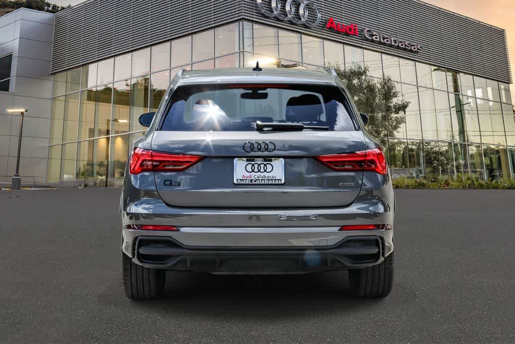Thumbnail: 2025 Audi Q3 - 3