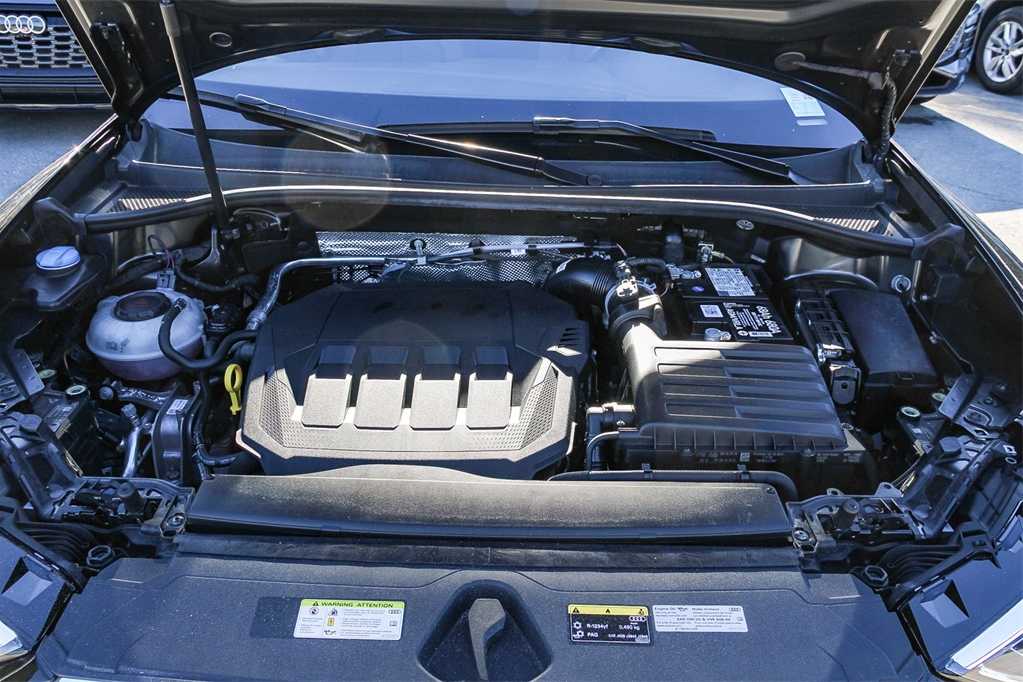 Thumbnail: 2021 Audi Q3 - 25