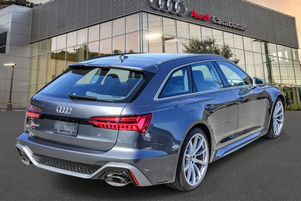 Thumbnail: 2026 Audi RS 6 - 4