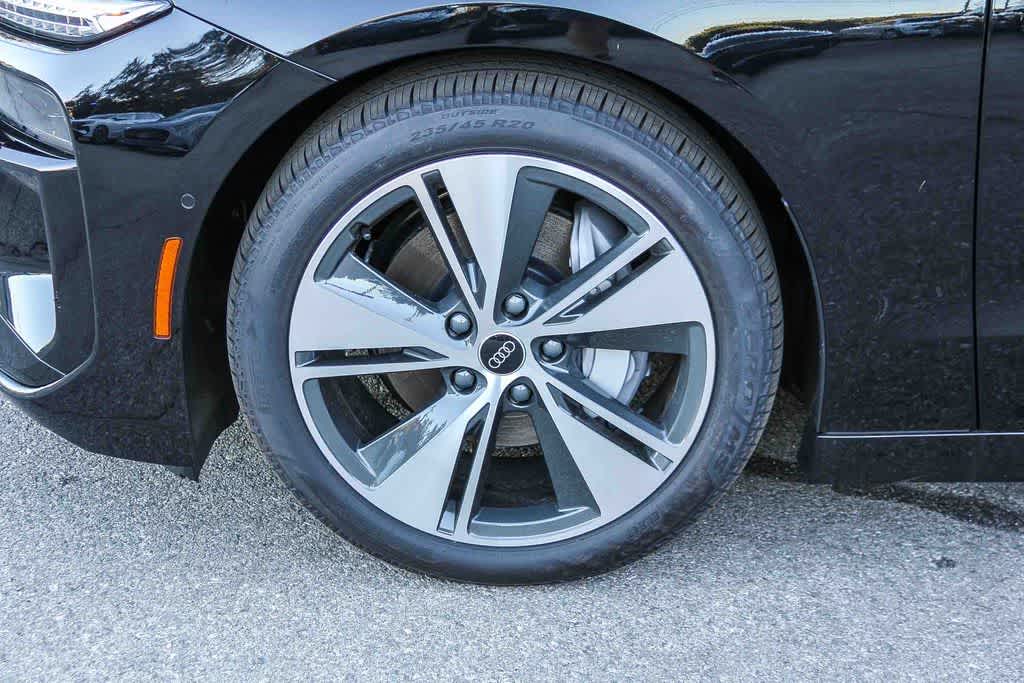 Thumbnail: 2025 Audi e-tron S - 9