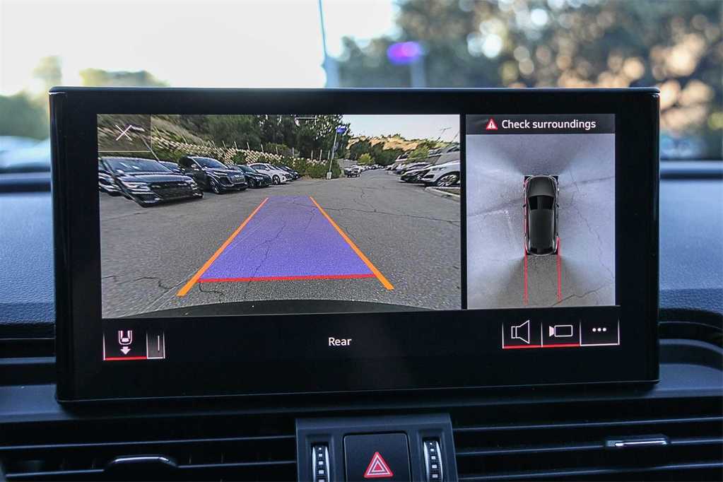 Thumbnail: 2022 Audi Q5 - 23