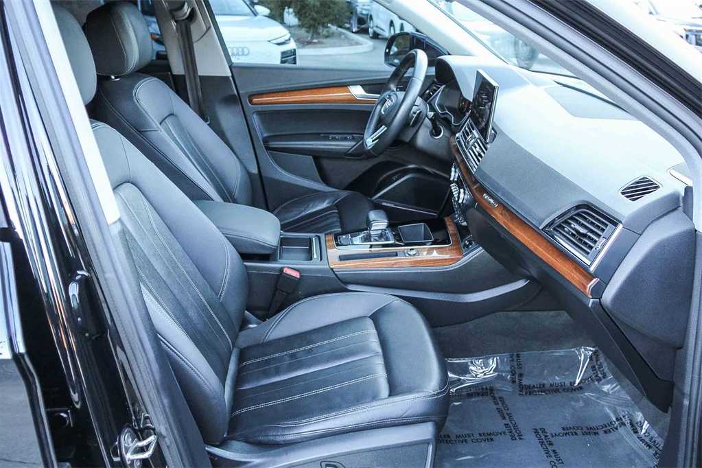 Thumbnail: 2022 Audi Q5 - 18