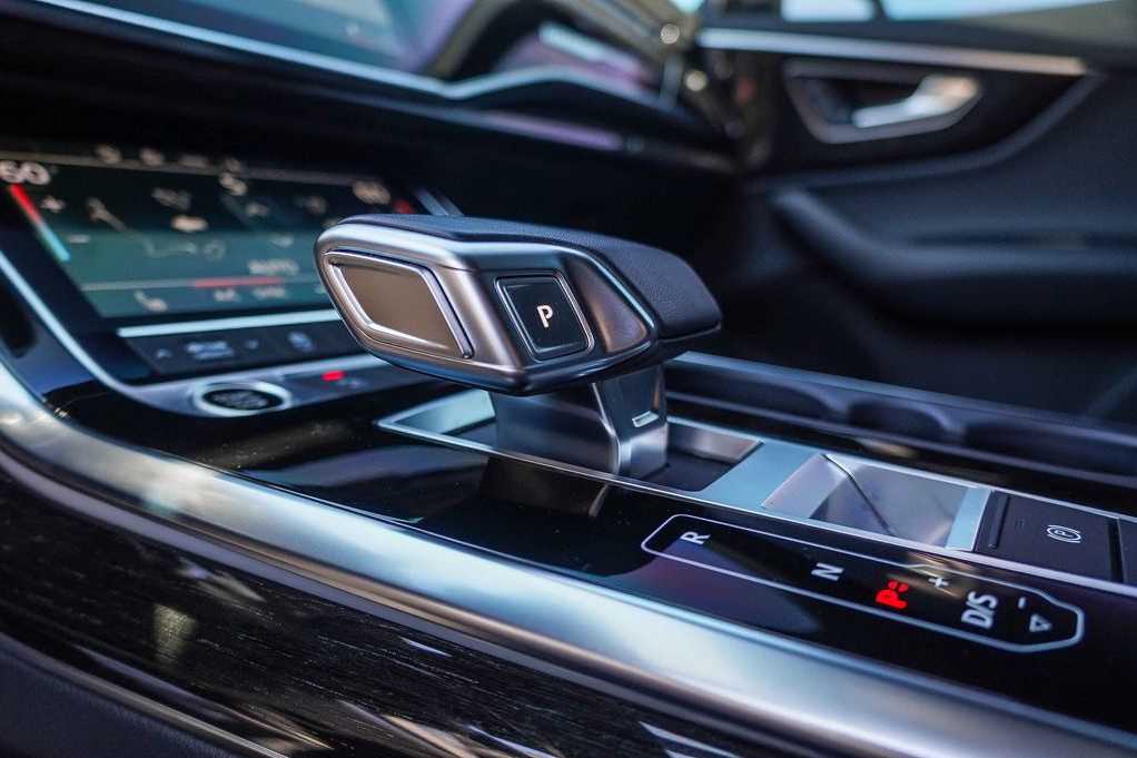 Thumbnail: 2025 Audi Q7 - 25