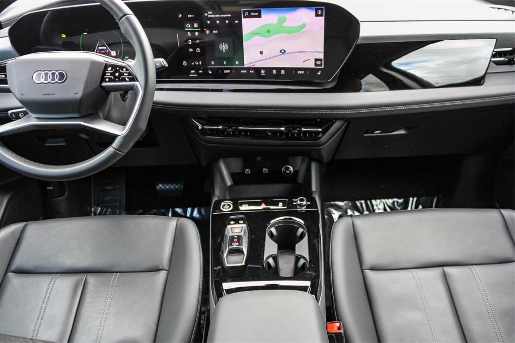 Thumbnail: 2025 Audi Q6 e-tron - 12