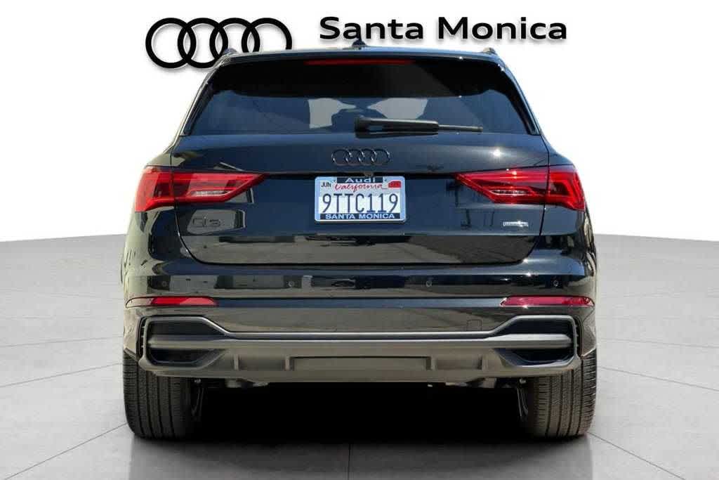 Thumbnail: 2025 Audi Q3 - 7