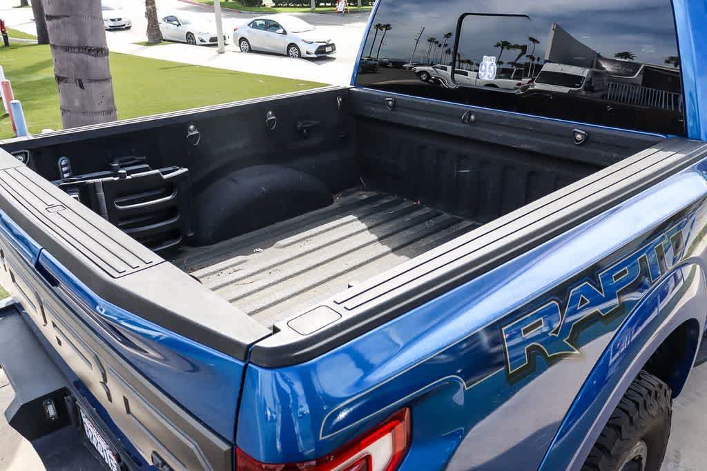 Thumbnail: 2017 Ford F-150 - 9