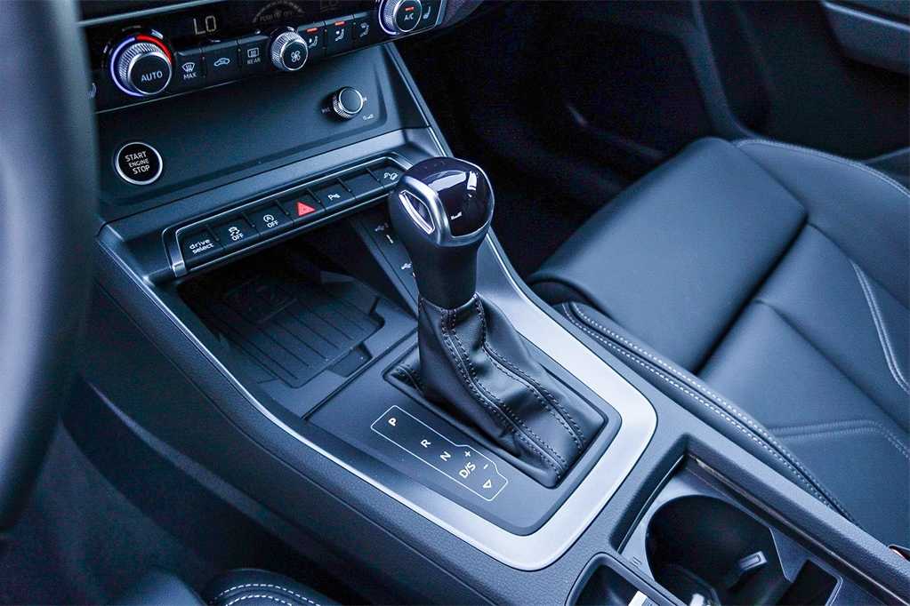 Thumbnail: 2025 Audi Q3 - 22