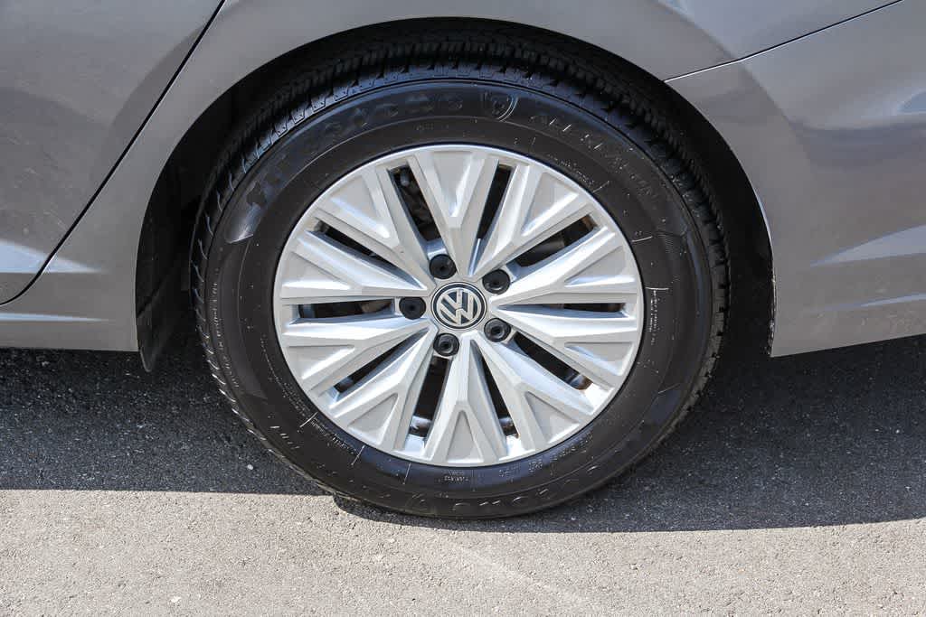 Thumbnail: 2020 Volkswagen Jetta - 10