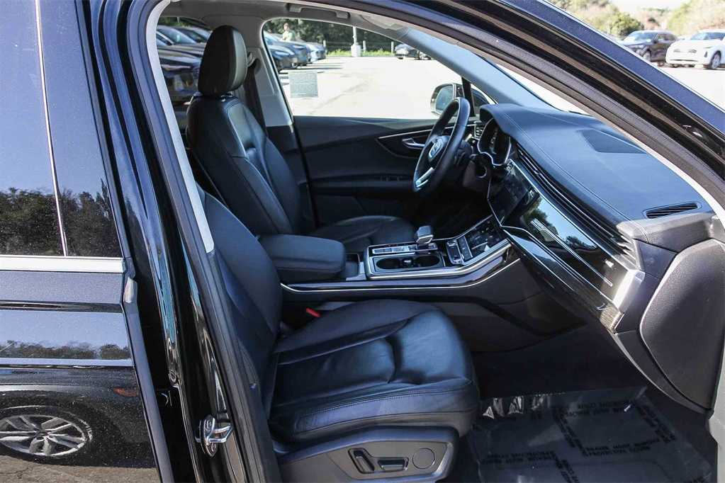 Thumbnail: 2023 Audi Q7 - 18