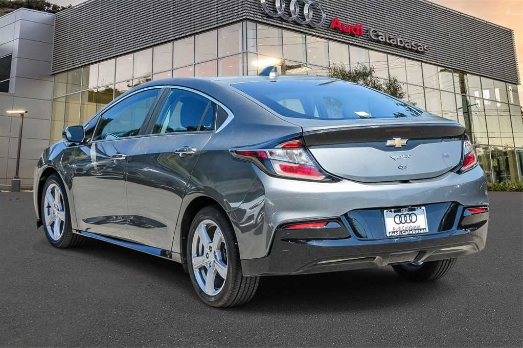2017 Chevrolet Volt LT 6