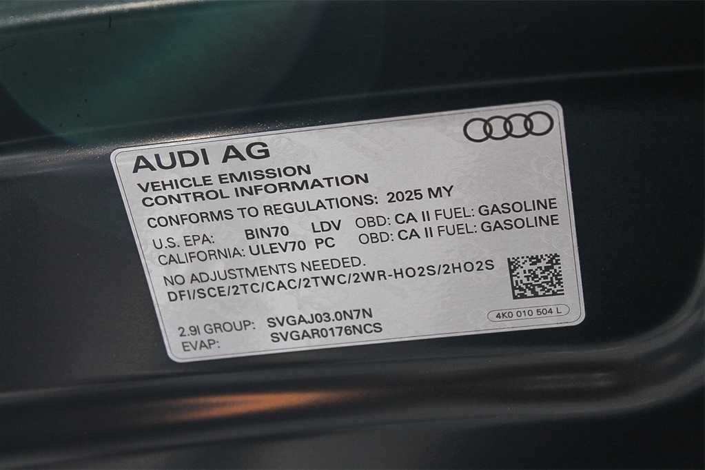 Thumbnail: 2025 Audi S6 - 30