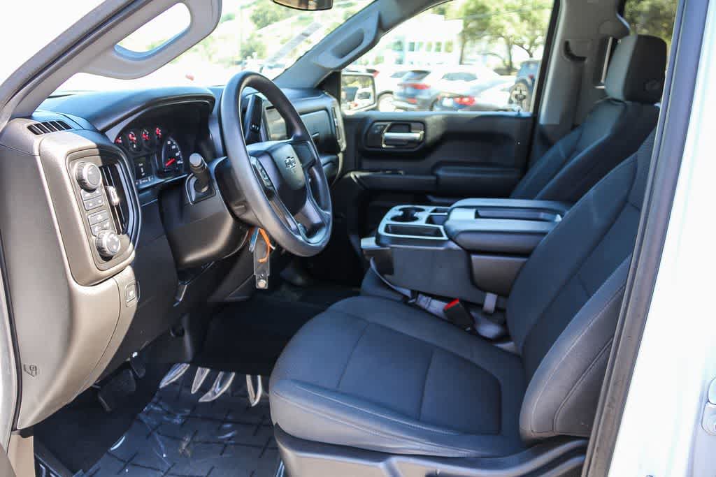 Thumbnail: 2021 Chevrolet Silverado 1500 - 16