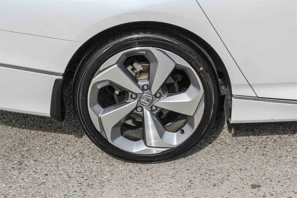 Thumbnail: 2020 Honda Accord - 10