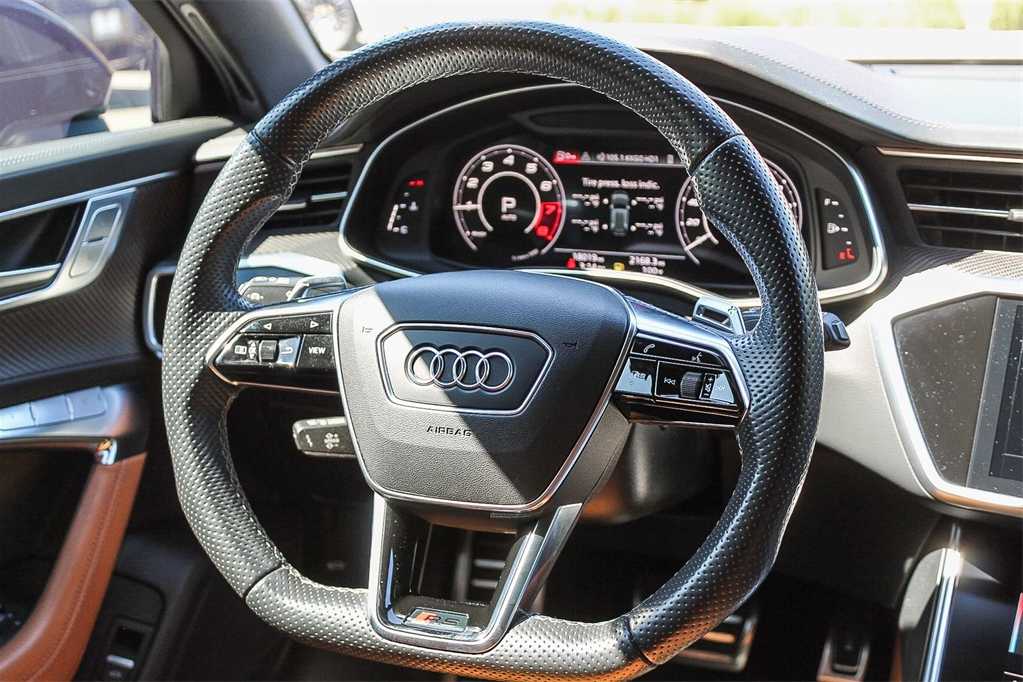 Thumbnail: 2022 Audi RS 6 - 15