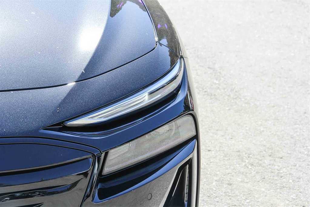 Thumbnail: 2025 Audi e-tron S - 7