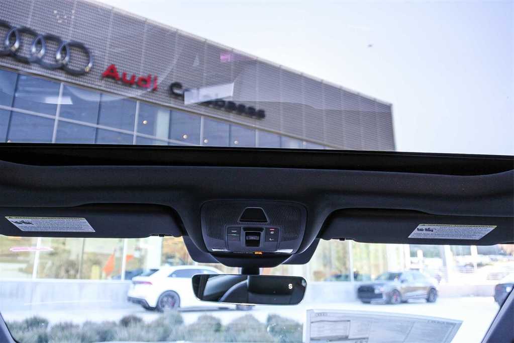 Thumbnail: 2026 Audi RS 3 - 12