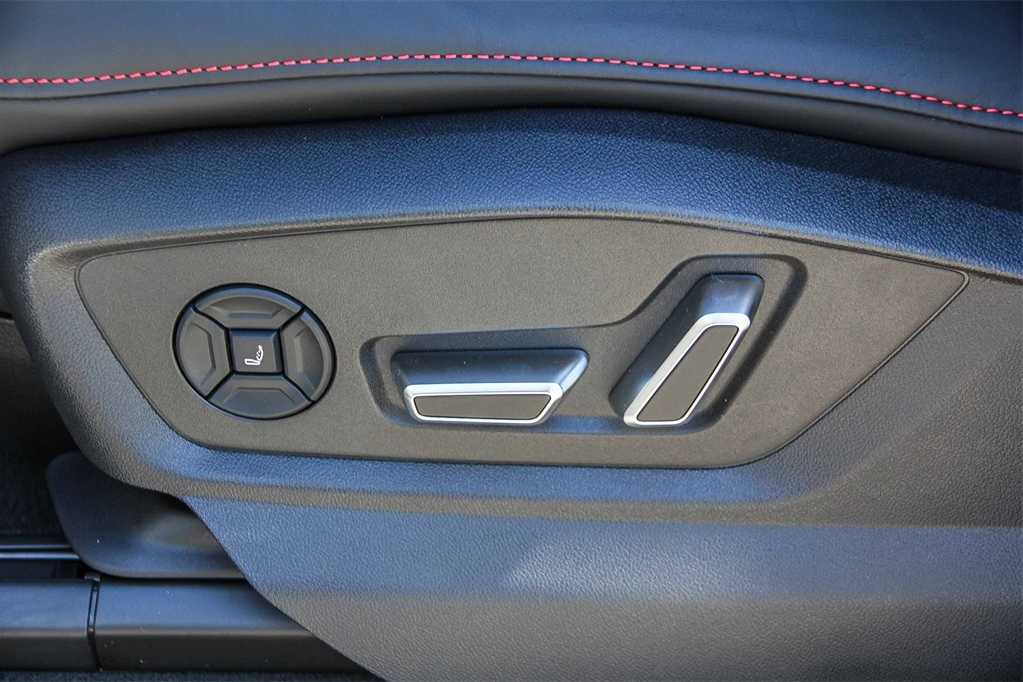 Thumbnail: 2026 Audi Q7 - 18