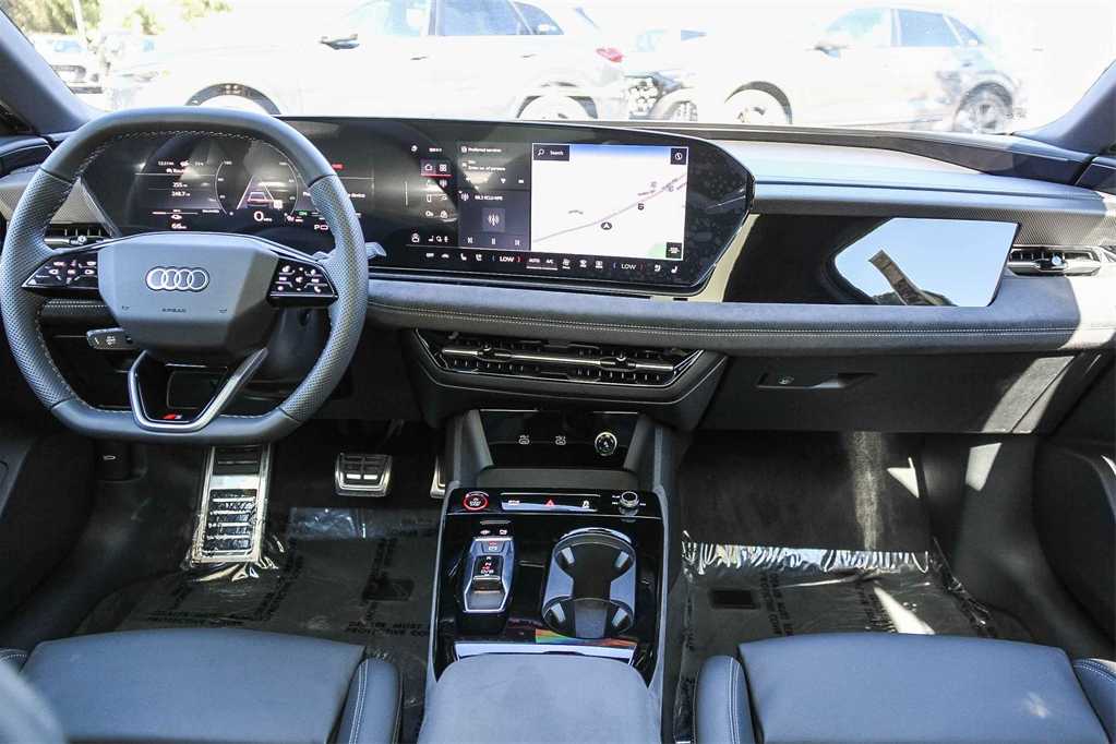 Thumbnail: 2025 Audi e-tron S - 13