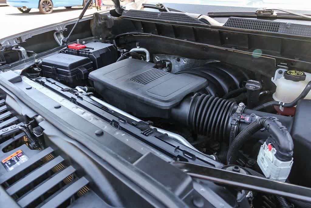 Thumbnail: 2021 Chevrolet Silverado 1500 - 21