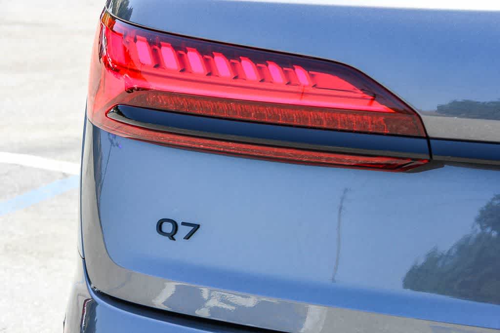 Thumbnail: 2026 Audi Q7 - 11