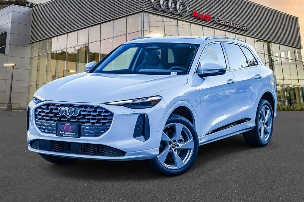 Thumbnail: 2025 Audi Q5 - 1