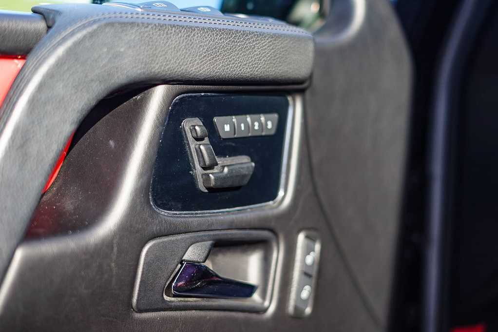 Thumbnail: 2016 Mercedes-Benz G-Class - 25