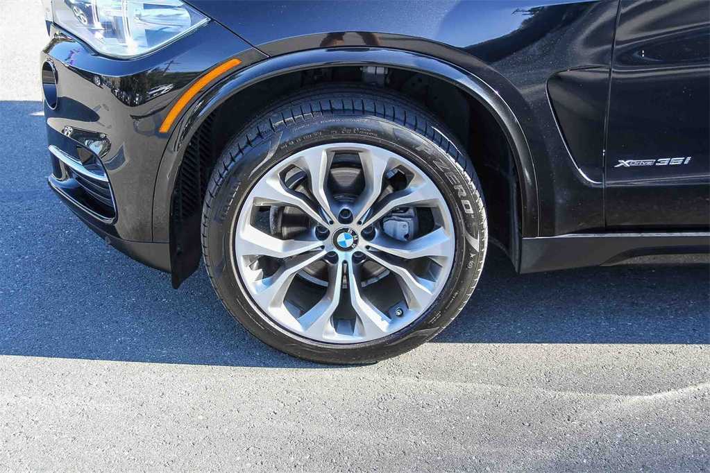 Thumbnail: 2016 BMW X5 - 9