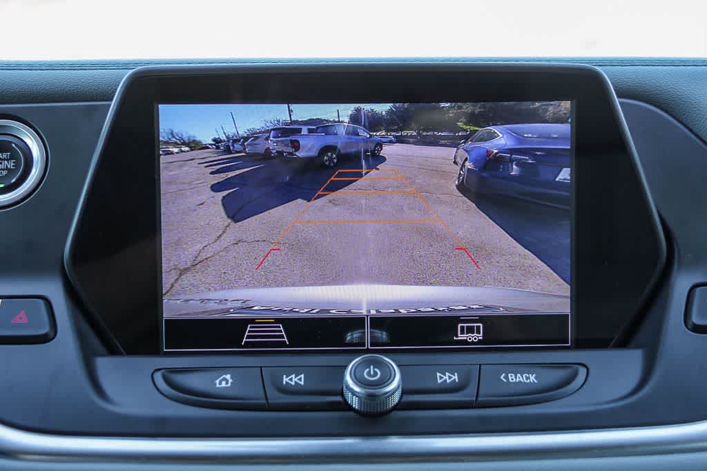 Thumbnail: 2022 Chevrolet Blazer - 22