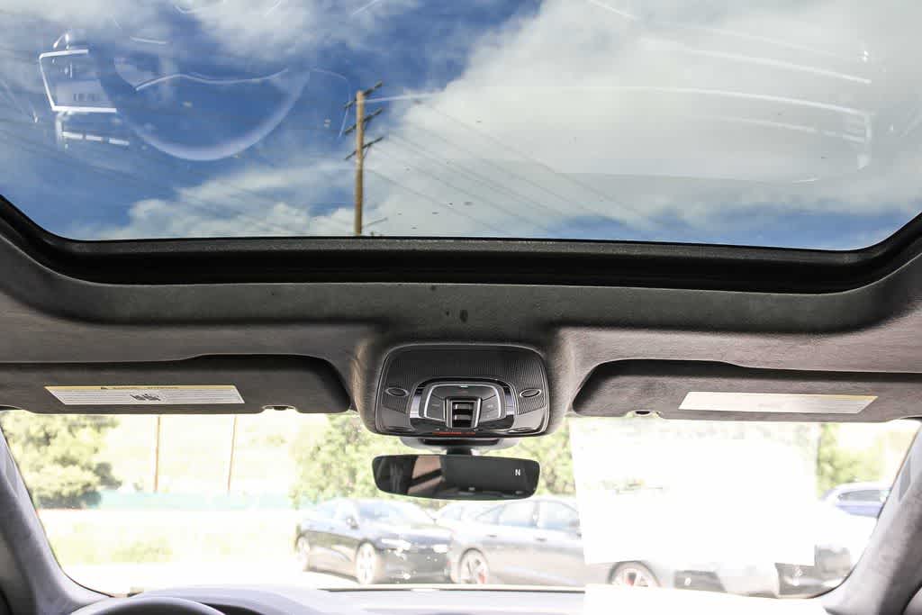 Thumbnail: 2026 Audi Q8 - 12