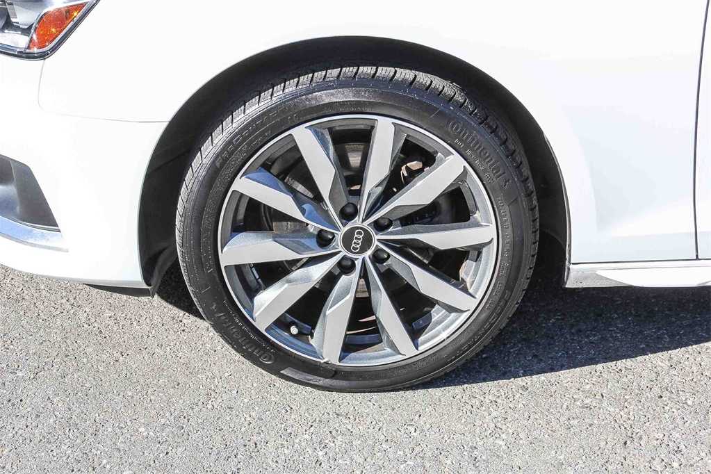 Thumbnail: 2022 Audi A4 - 9