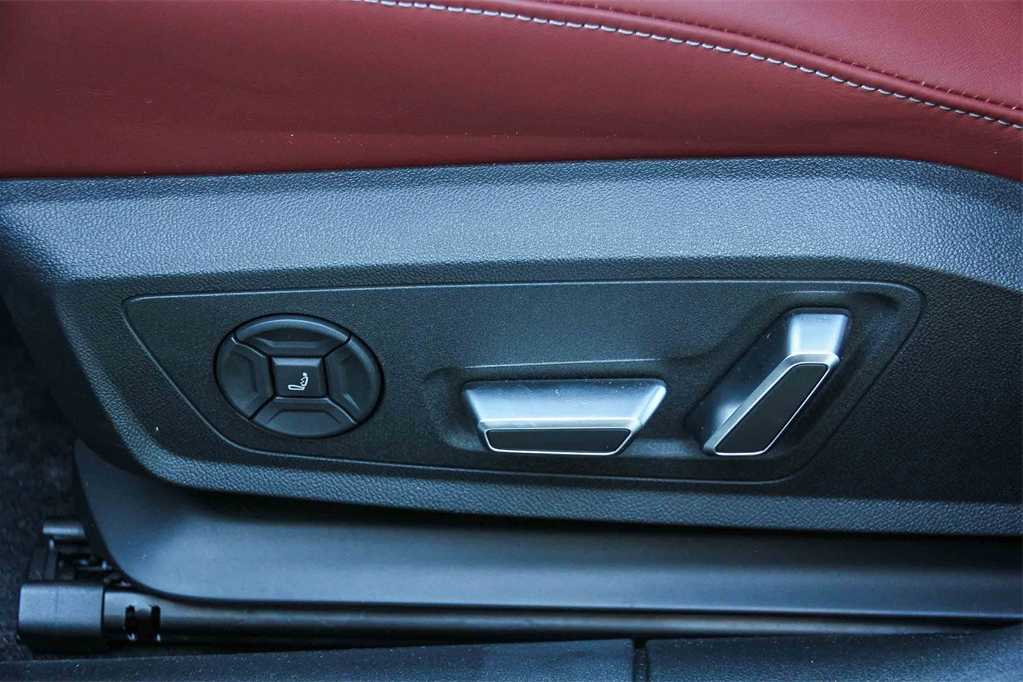 Thumbnail: 2025 Audi S5 - 21