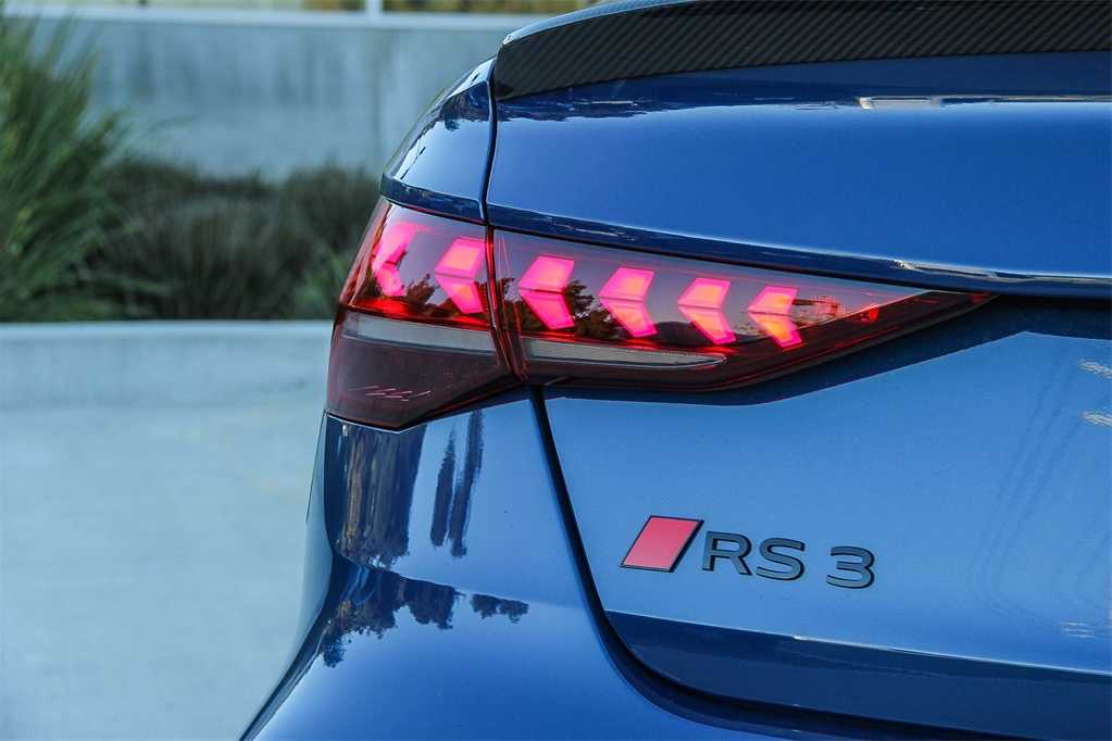 Thumbnail: 2026 Audi RS 3 - 11