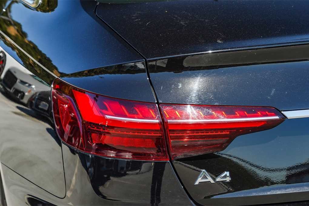 Thumbnail: 2022 Audi A4 - 7