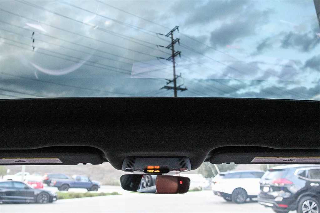 Thumbnail: 2024 Audi RS e-tron GT - 12