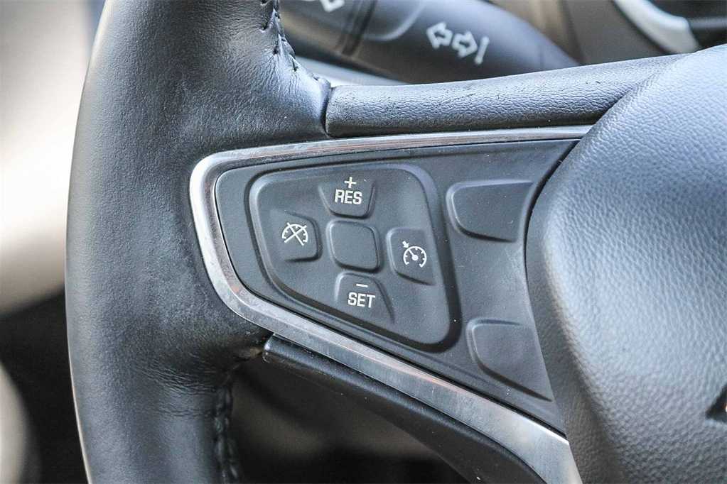 2017 Chevrolet Volt LT 16