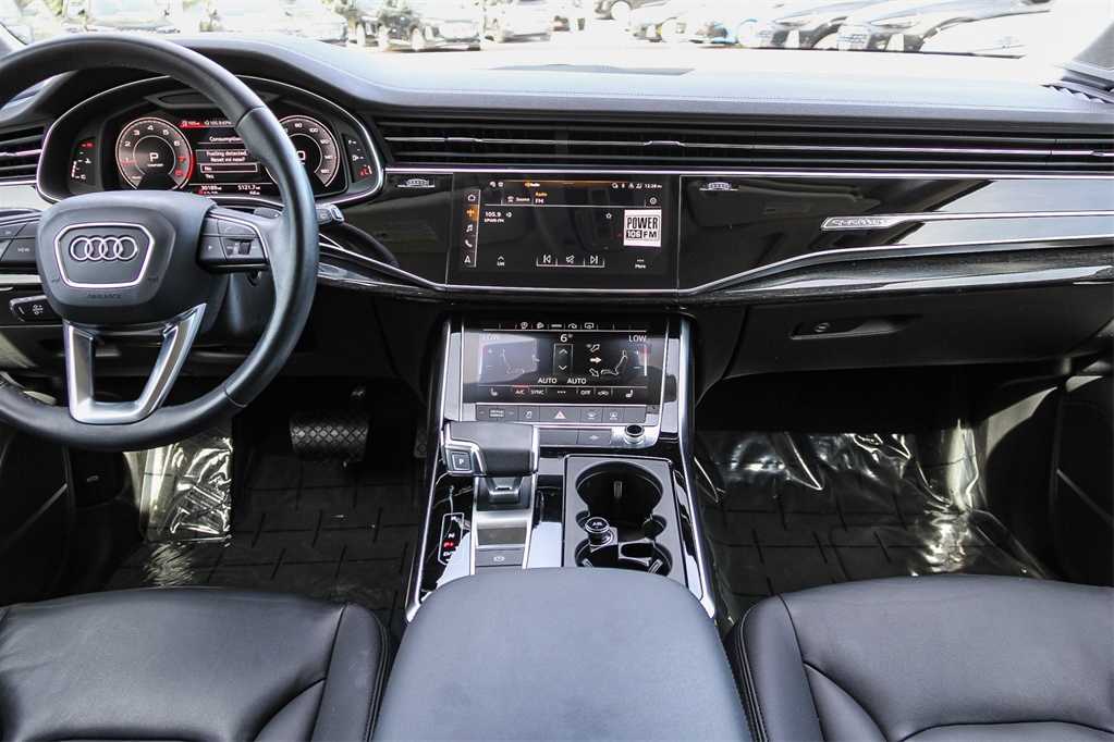 Thumbnail: 2023 Audi Q7 - 13